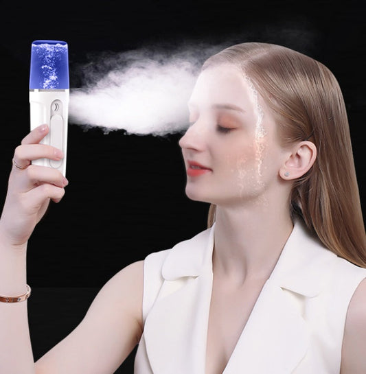 Appareil de beauté hydratant visage compact rechargeable USB diffuseur de brume fine pour peau revitalisée