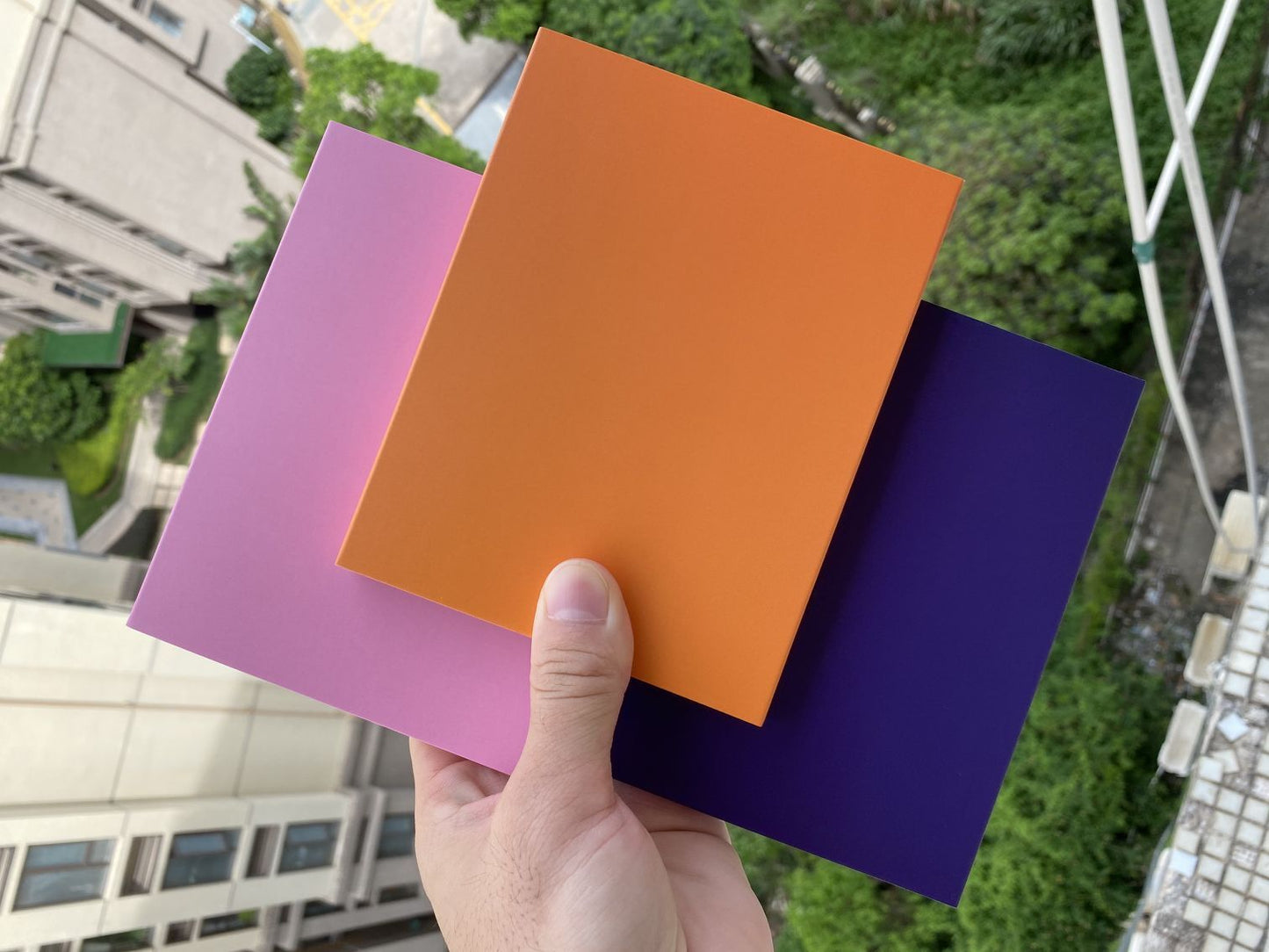 Palette Fards à Paupières Série Fruits 12 Teintes – Portable, Colorée & Facile à Utiliser